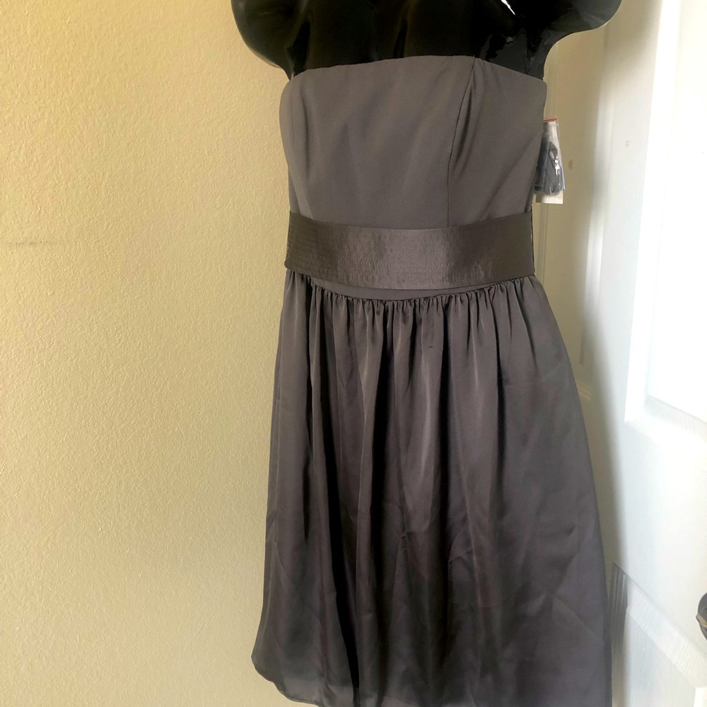 NWOT White by Vera Wang Strapless Chiffon Dress